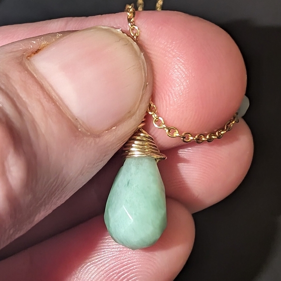 Vintage Aventurine Chalcedony Pendant with Stone Accents 14k Gold Fill 18" Chain - Picture 7 of 9